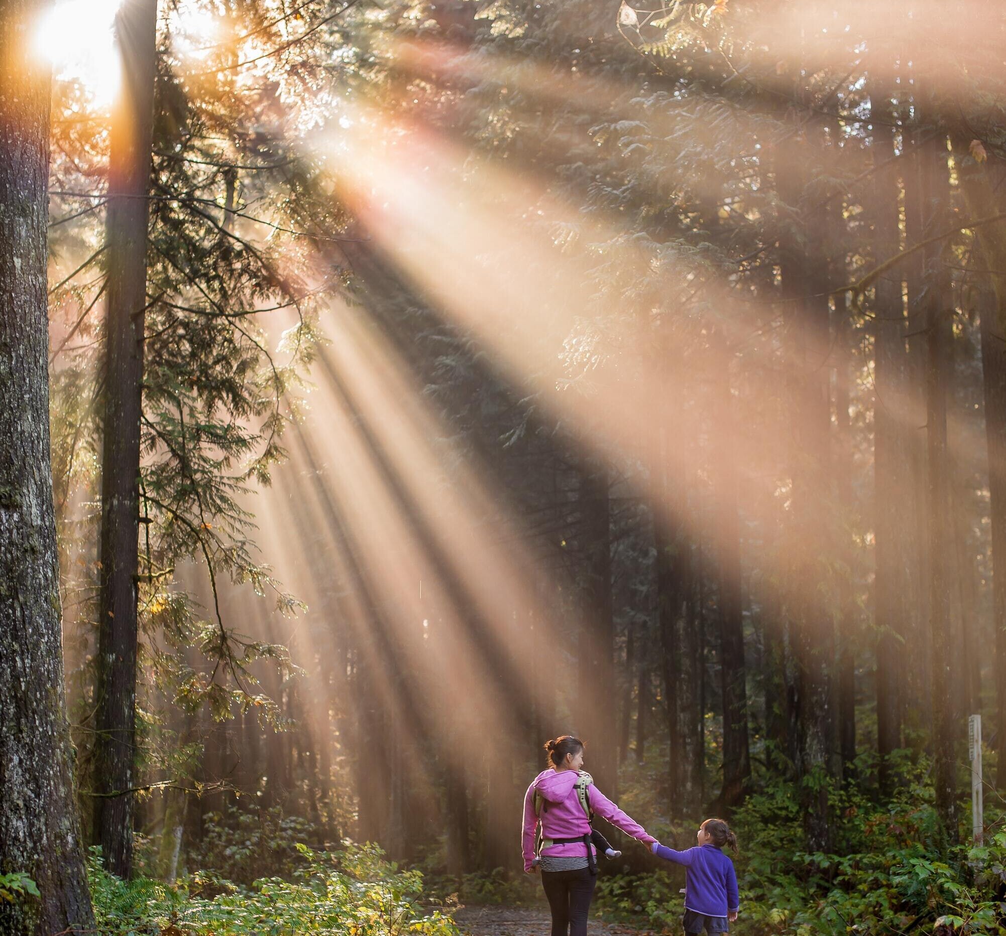 unsplash stock photo of mother and daughter on a hike
